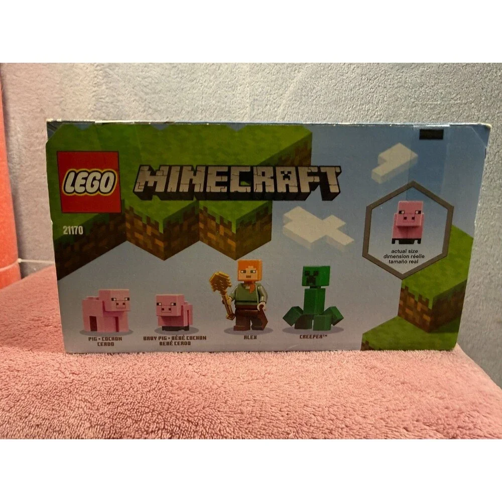 LEGO Minecraft: The Pig House (21170) New in box, factory sealed, complete